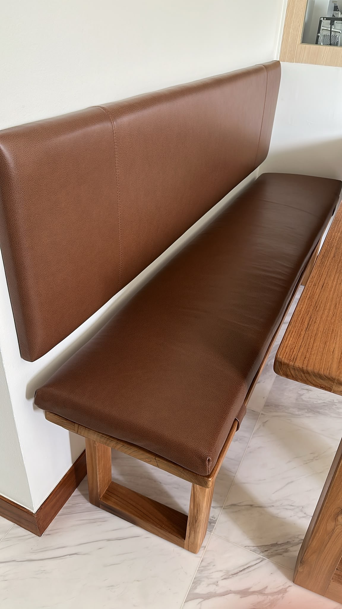 Selected upholstery and custom furniture project by Ho Soon Lee Sofa Maker – 8