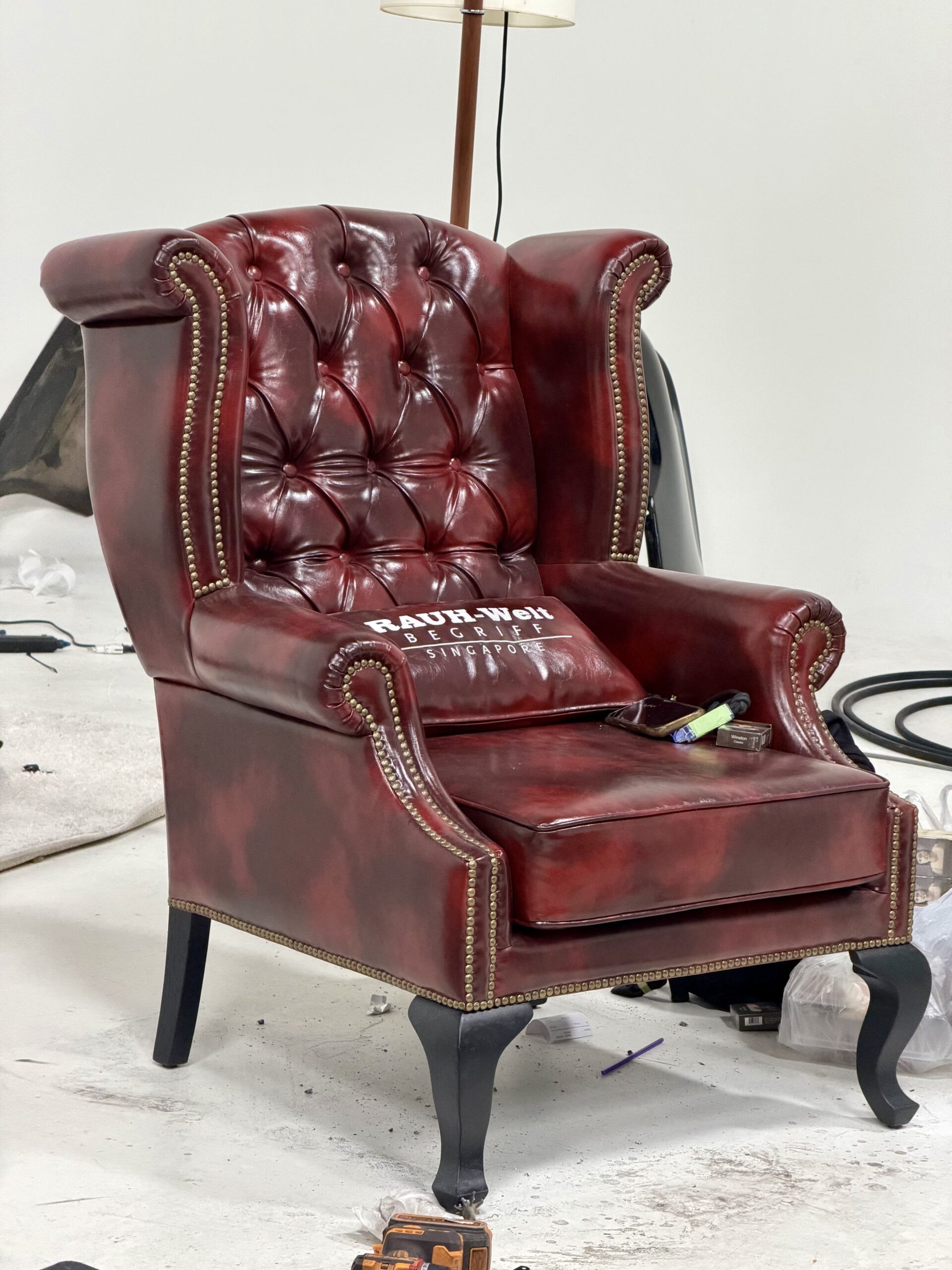 Selected upholstery and custom furniture project by Ho Soon Lee Sofa Maker – 14
